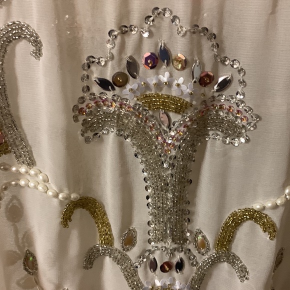 Women’s Tank Top with Bead Detailing - Picture 6 of 13